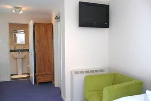 The Castle Hotel (Wales)